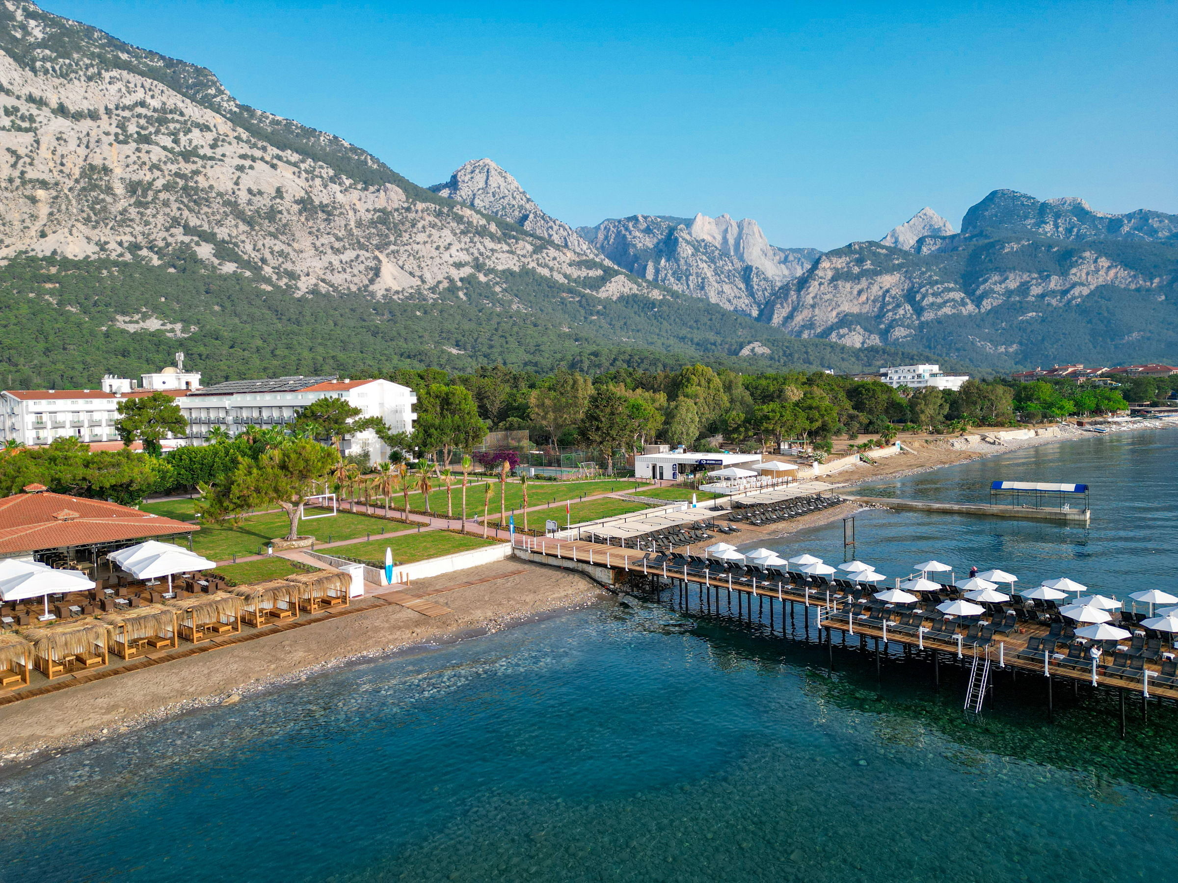 TRANSATLANTIK BEACH HOTEL
