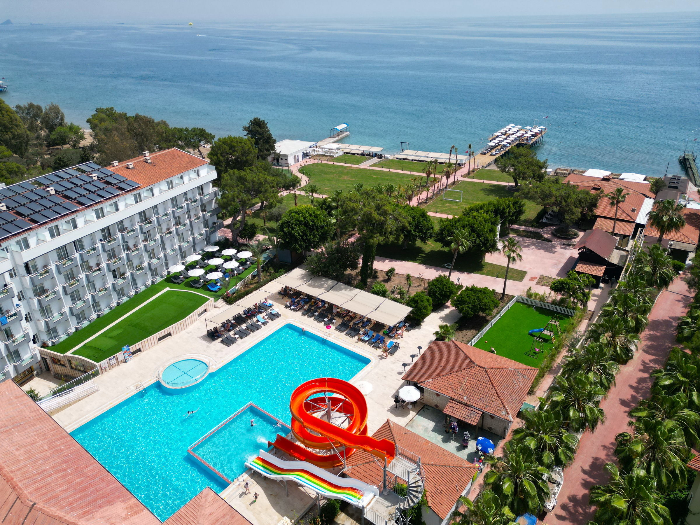 TRANSATLANTIK BEACH HOTEL