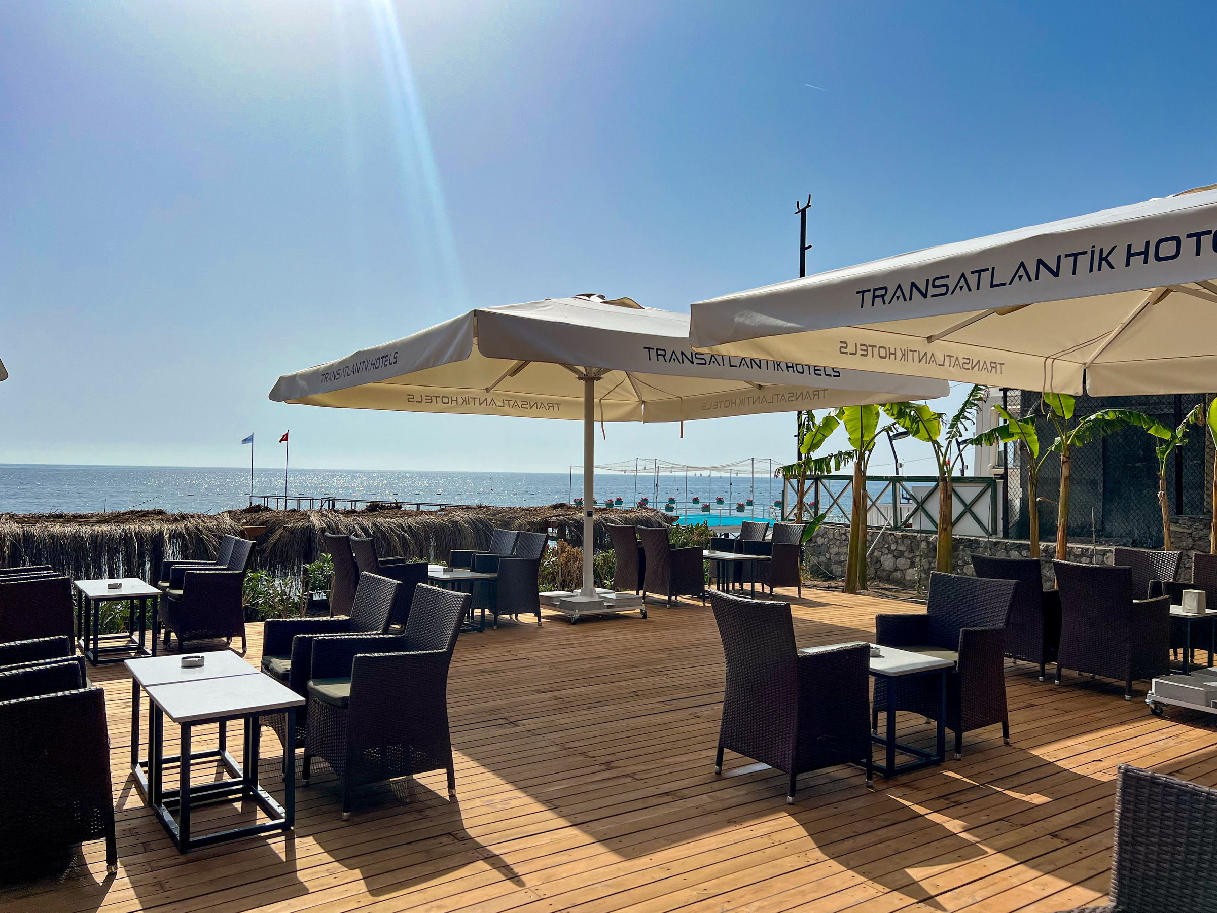 TRANSATLANTIK BEACH HOTEL