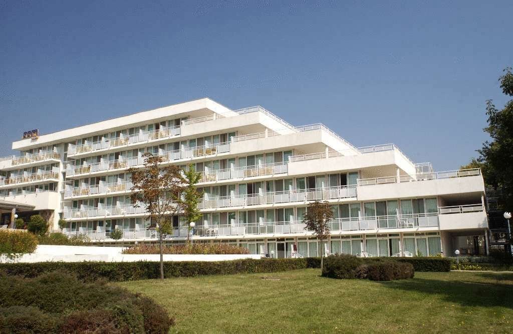 COM HOTEL