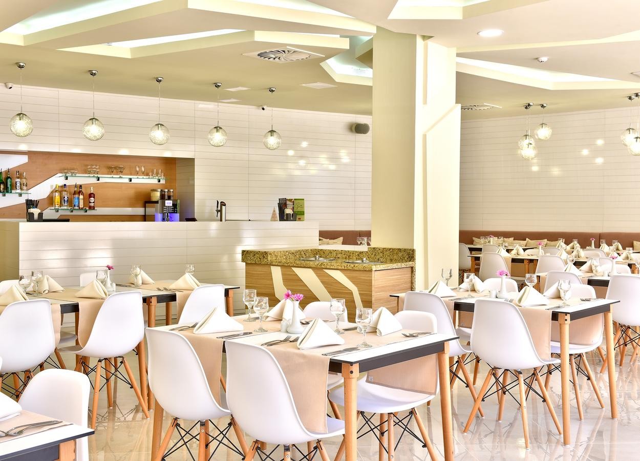 GRIFID HOTEL FORESTA ADULTS ONLY 16+