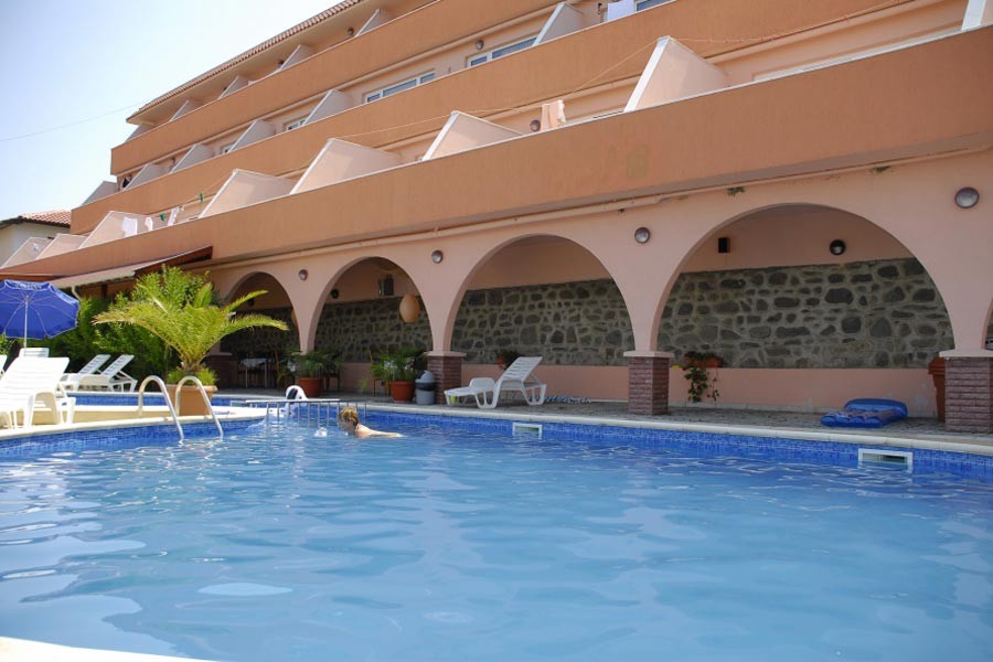 LOZENETZ RESORT