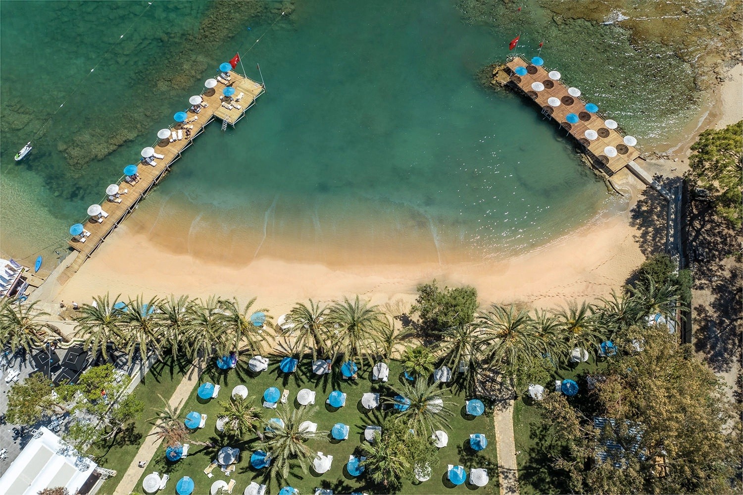 UTOPIA RESORT-RESIDENCE