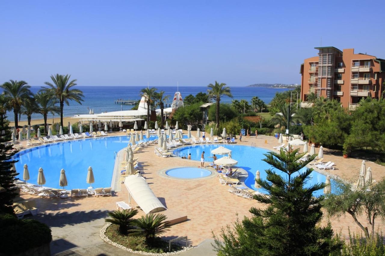 AQI HOTELS PEGASOS CLUB