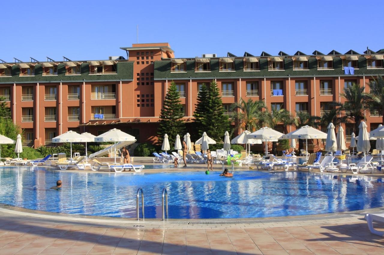 AQI HOTELS PEGASOS CLUB