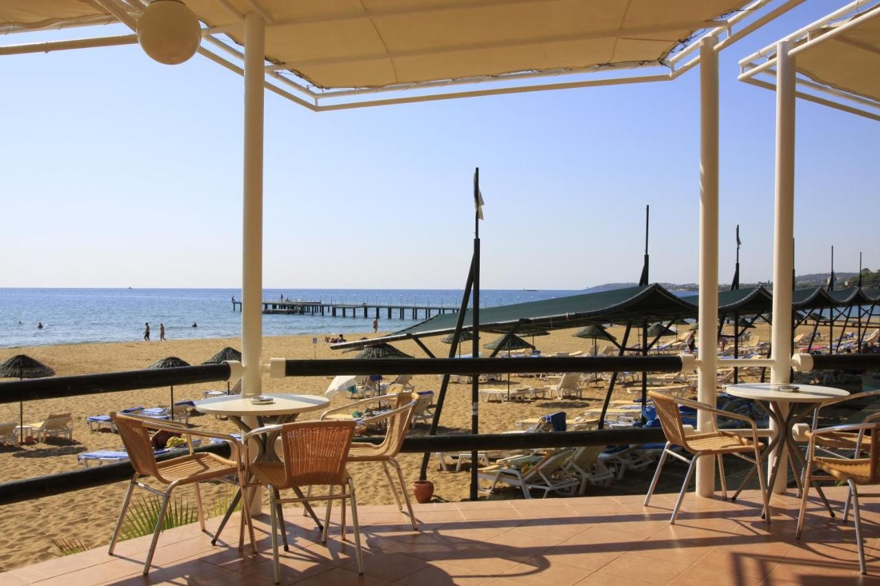 AQI HOTELS PEGASOS CLUB