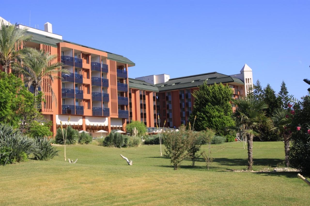 AQI HOTELS PEGASOS RESORT