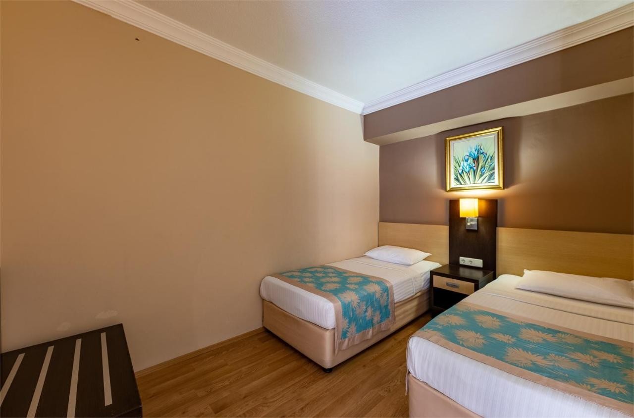VIKING NONA BEACH HOTEL