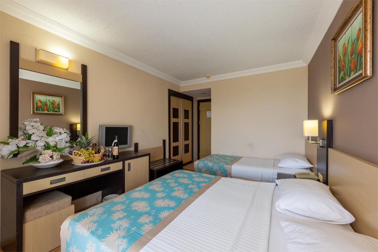 VIKING NONA BEACH HOTEL