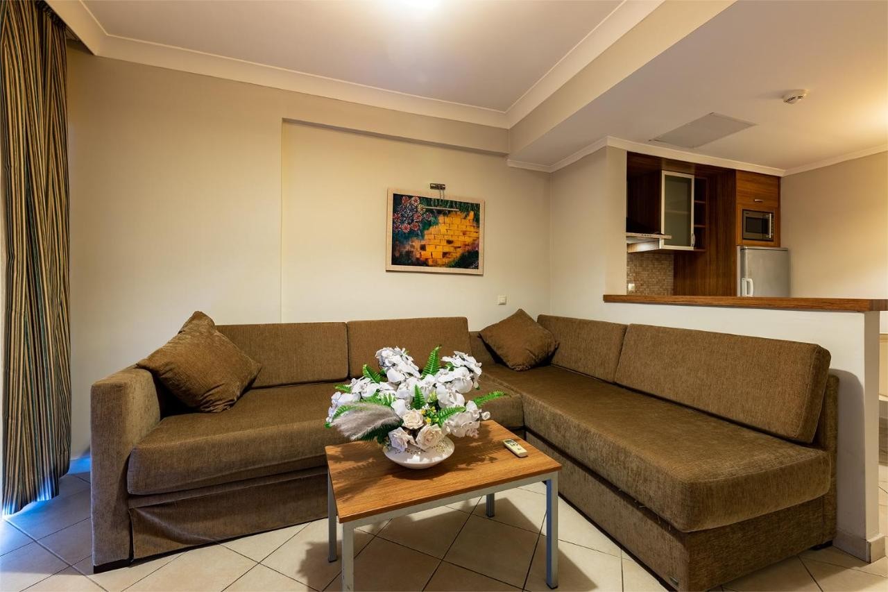 VIKING EXPRESS HOTEL (ex. Viking Suite Hotel)