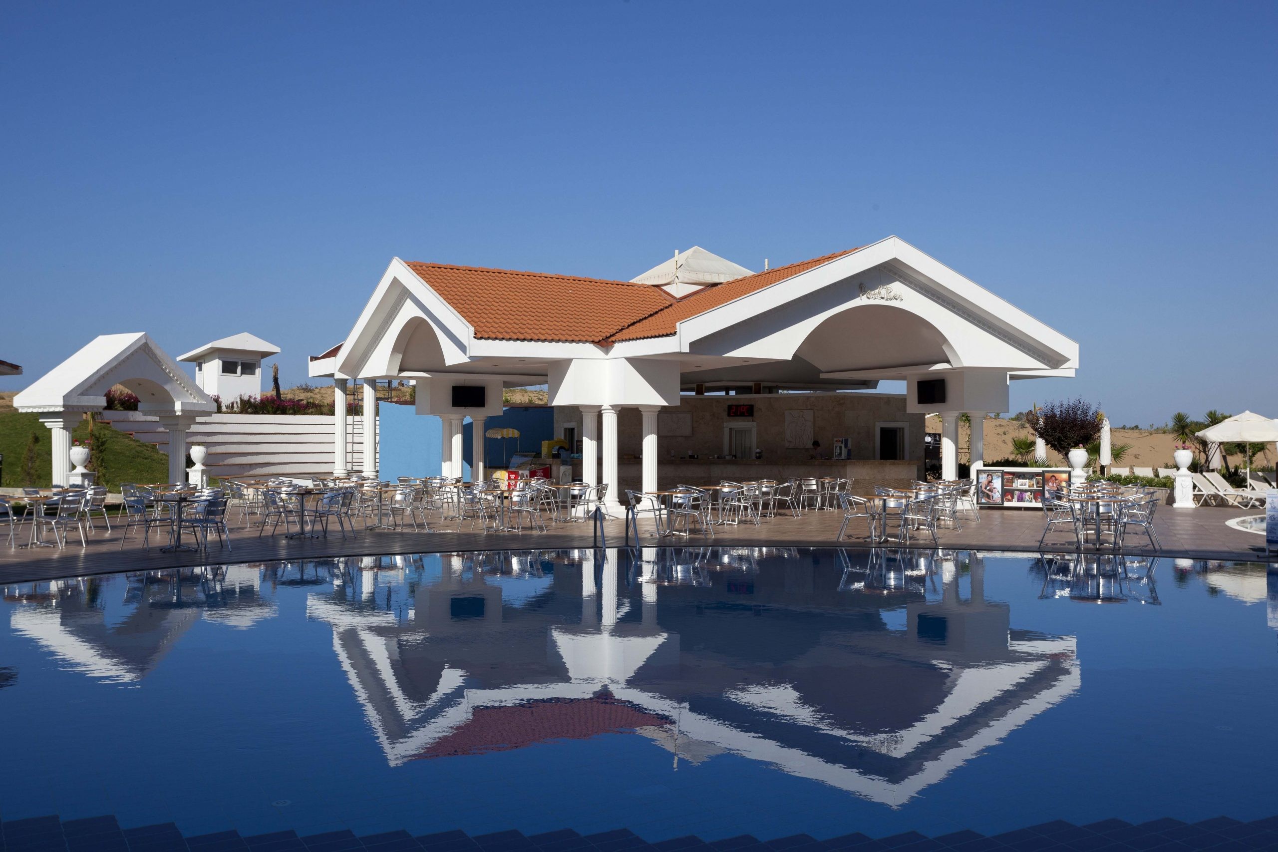 ROMA BEACH RESORT ADULT ONLT 16+