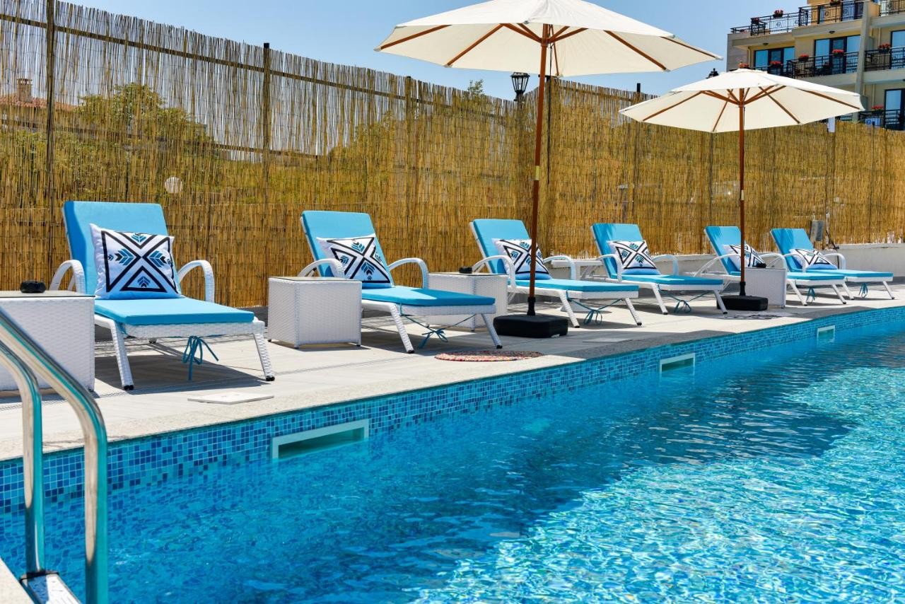 ROYAL CALISTO HOTEL