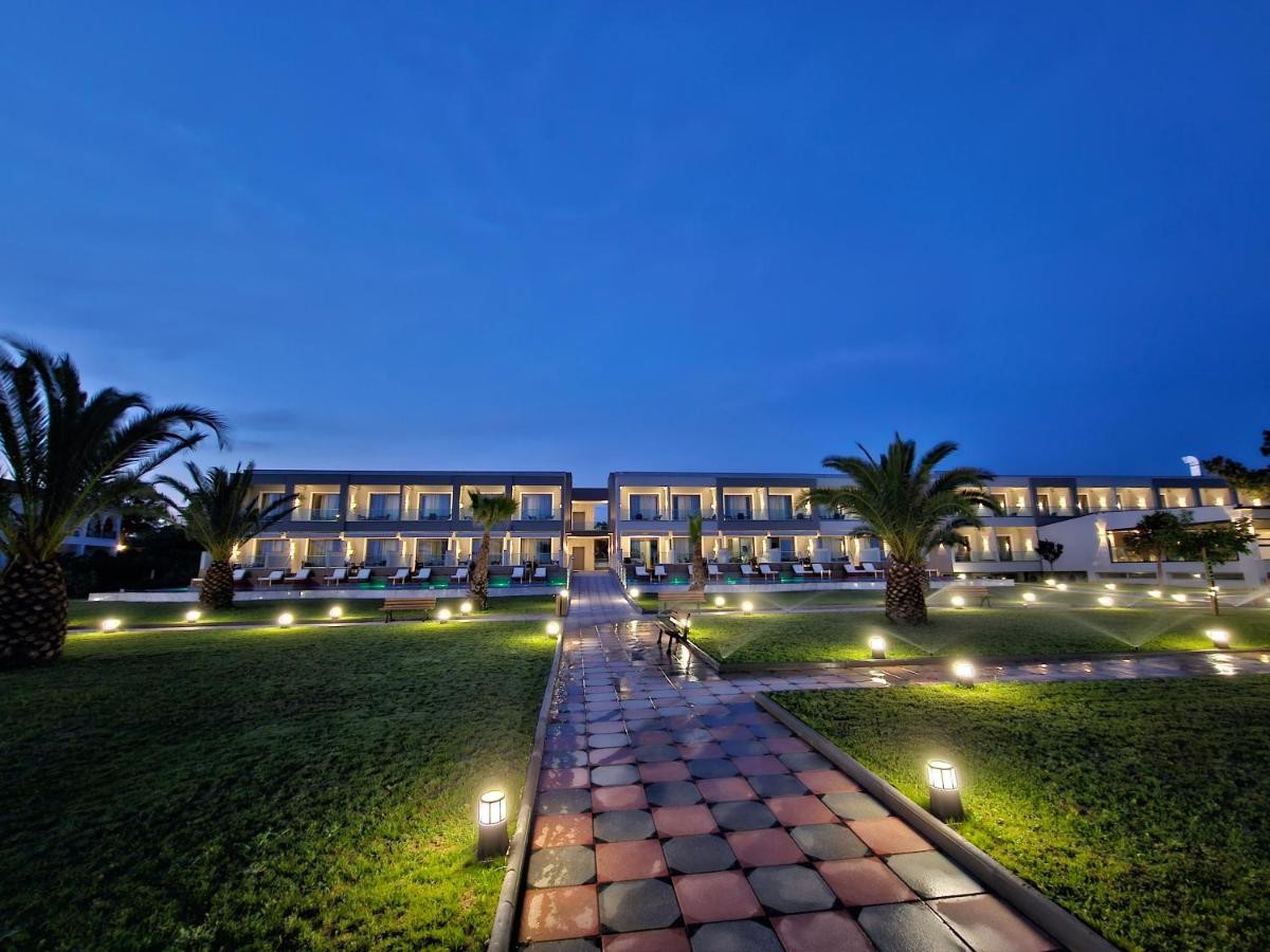 SEA COAST RESORT