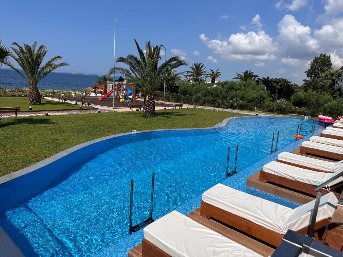 SEA COAST RESORT