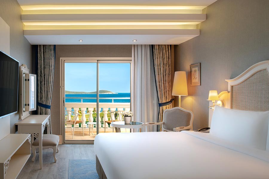 DOLCE HOTELS - RESORTS BY WYNDHAM