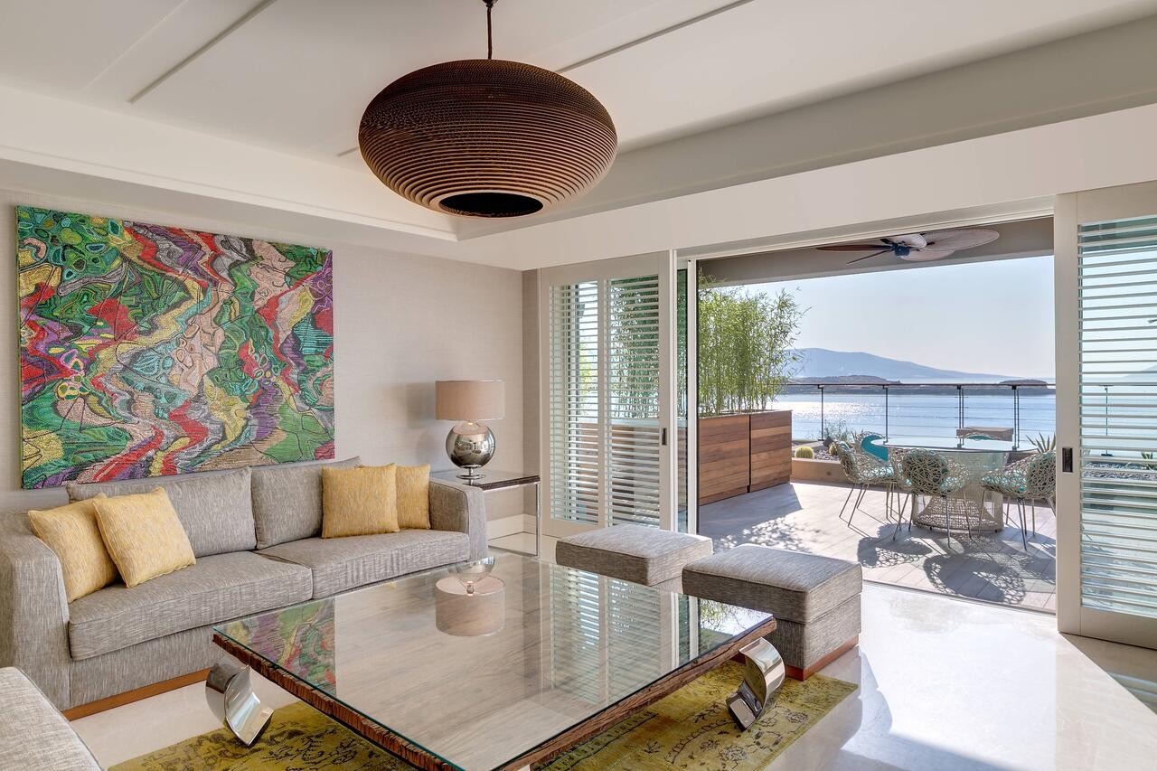 CARESSE A LUXURY COLLECTION RESORT-SPA