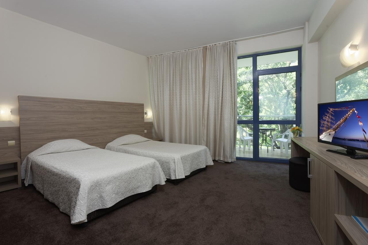 ELENA HOTEL