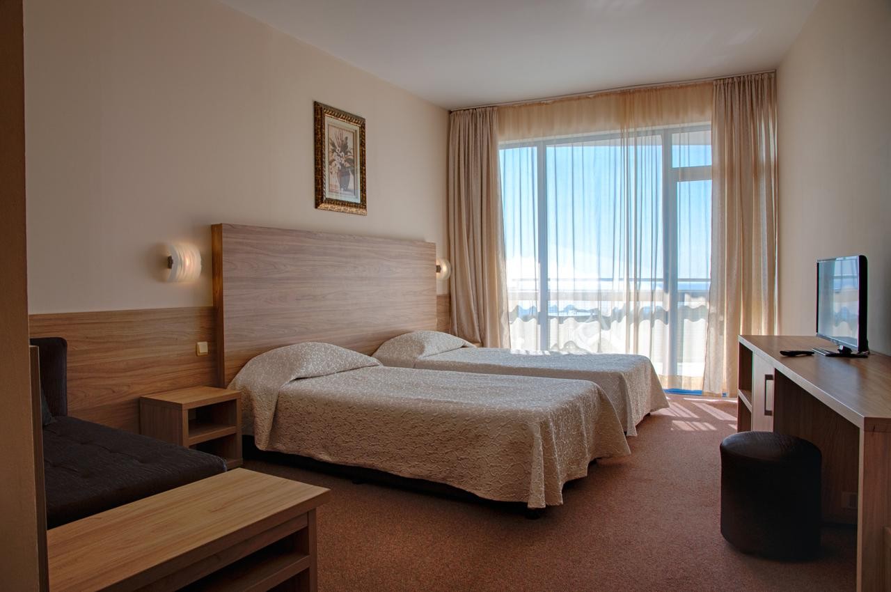 ELENA HOTEL