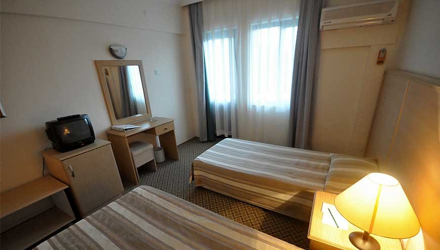 PINETA CLUB HOTEL