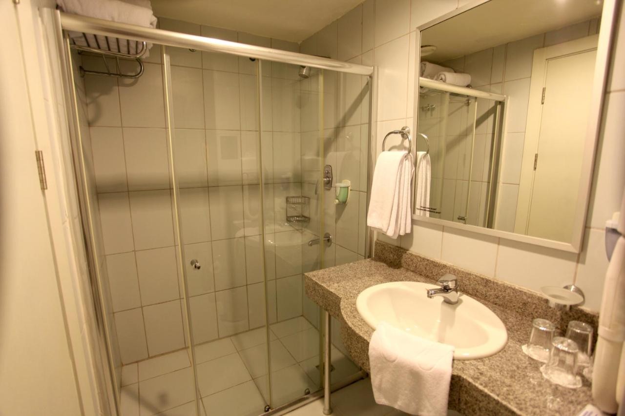 AQI HOTELS PEGASOS ROYAL