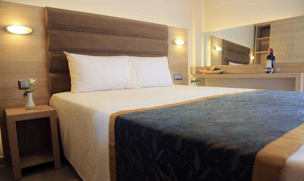 LABRANDA LEBEDOS PRINCESS HOTEL