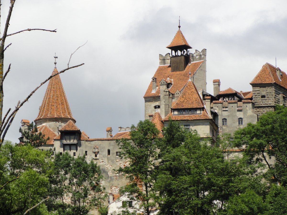 Страната на Дракула (от София и Велико Търново)