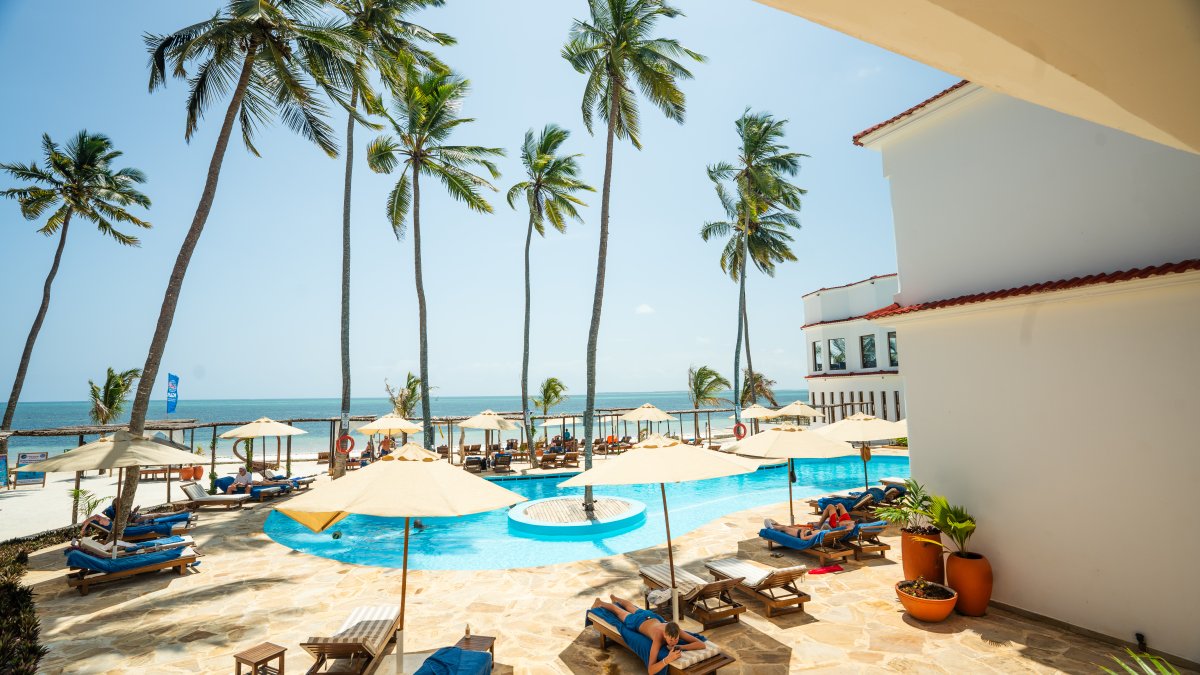 Почивка в ТАНЗАНИЯ - о-в Занзибар в хотели 4* и 5* хотели на първа линия - All inclusive ! Водач от България!