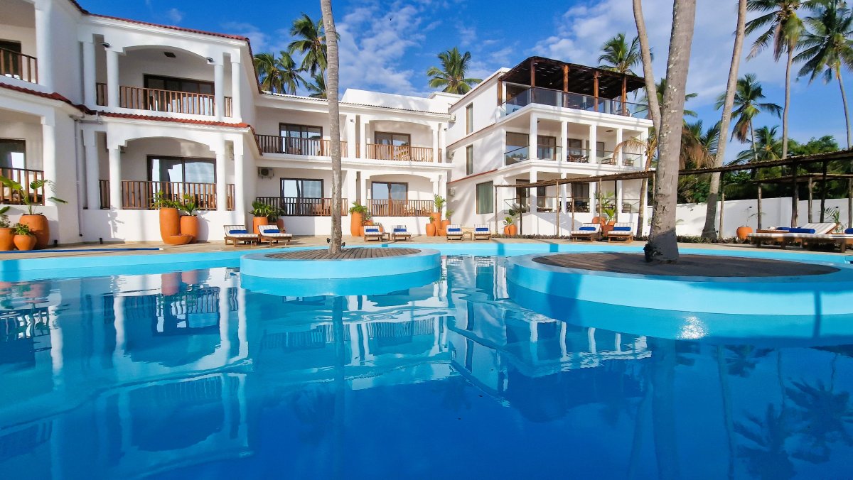 Почивка в ТАНЗАНИЯ - о-в Занзибар в хотели 4* и 5* хотели на първа линия - All inclusive ! Водач от България!