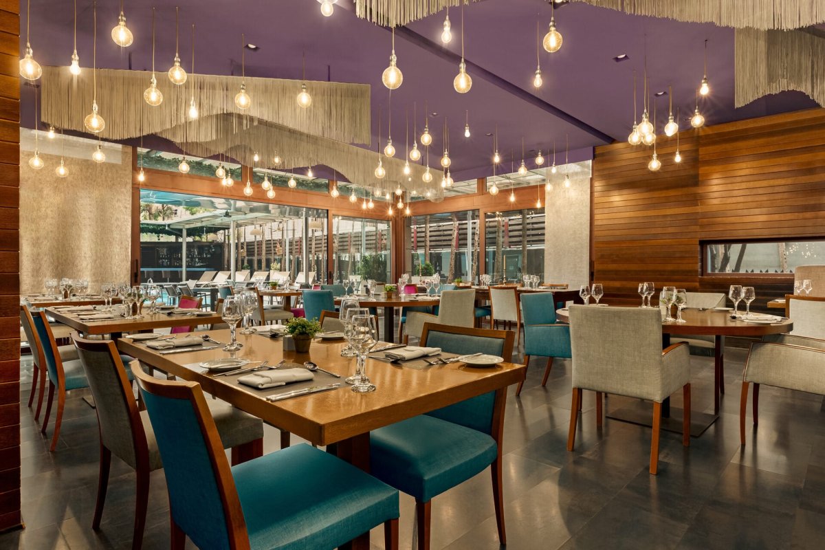 Нова година в ГЪРЦИЯ - СОЛУН - хотел "ZEUS Thessaloniki Lazart" 5* - 3 нощувки - СПЕЦИАЛНО ПРЕДЛОЖЕНИЕ!