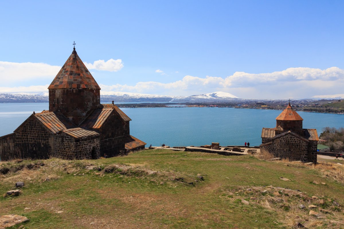 Екскурзия в АРМЕНИЯ - Ереван - природа, култура и древни традиции - със самолет, на български език!